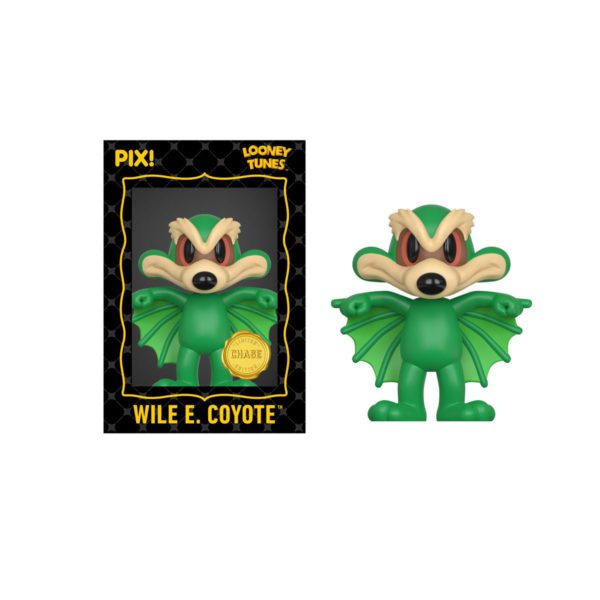 coyote chase traje verde